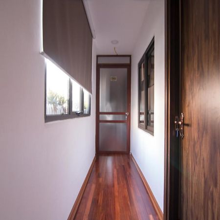 Reddoorz Yen Phu Street Hotel Hanoi Exterior photo
