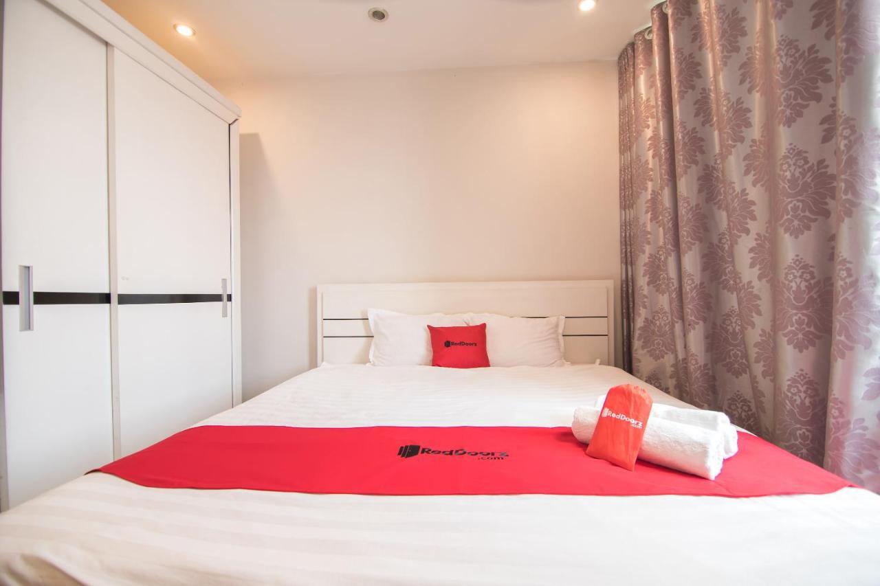 Reddoorz Yen Phu Street Hotel Hanoi Exterior photo